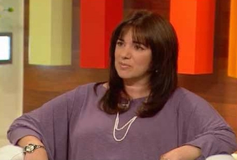 לאורה וולמר, פסיכולוגית קלינית וסופרת